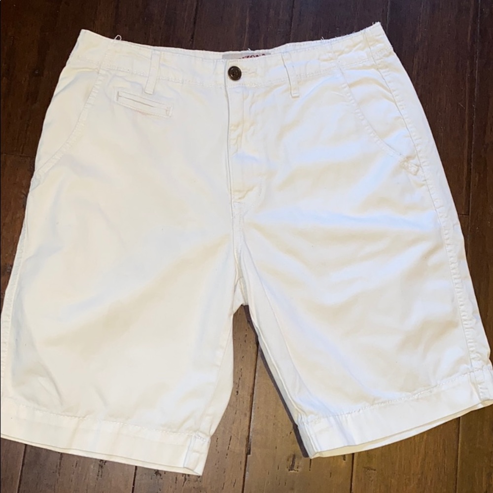 Men’s chino shorts